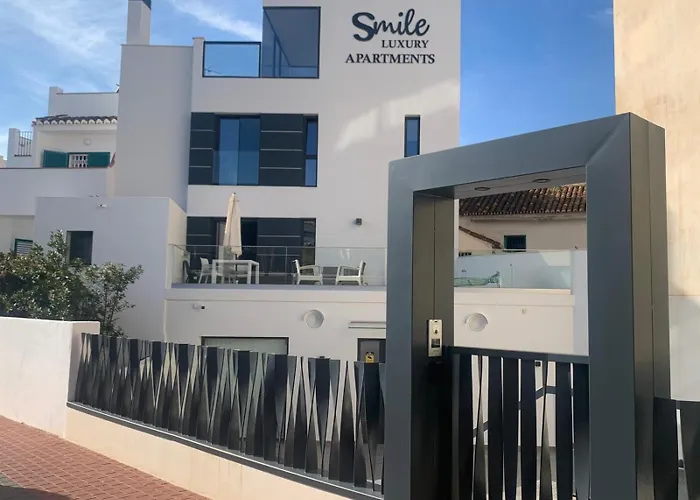 Smile Luxury Apartment *