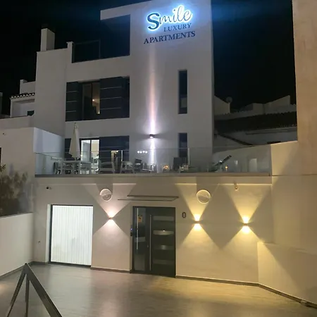 Smile Luxury